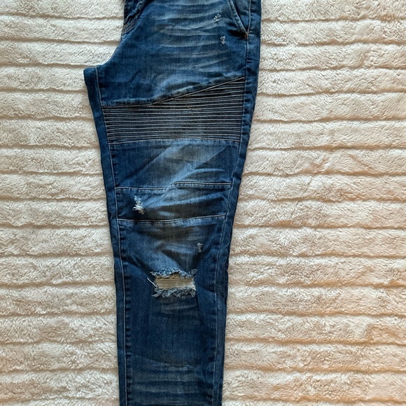 APHRODITE Brand distress woman BLUE DENIM JEANS. - Picture 2 of 4